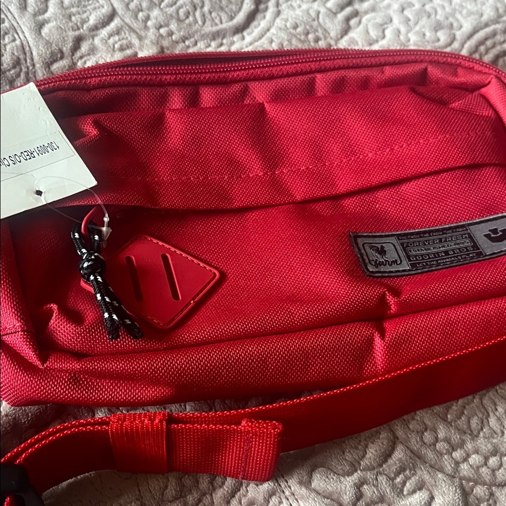 New with tag GOORIN bros. Red cluck off sling / fanny bag